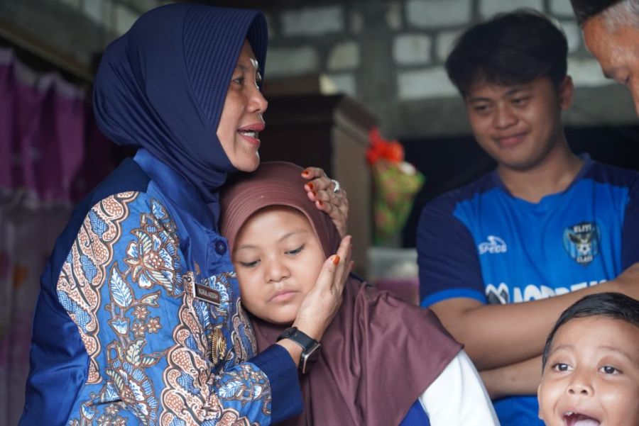 Wakil Bupati Bojonegoro Serahkan Program 
