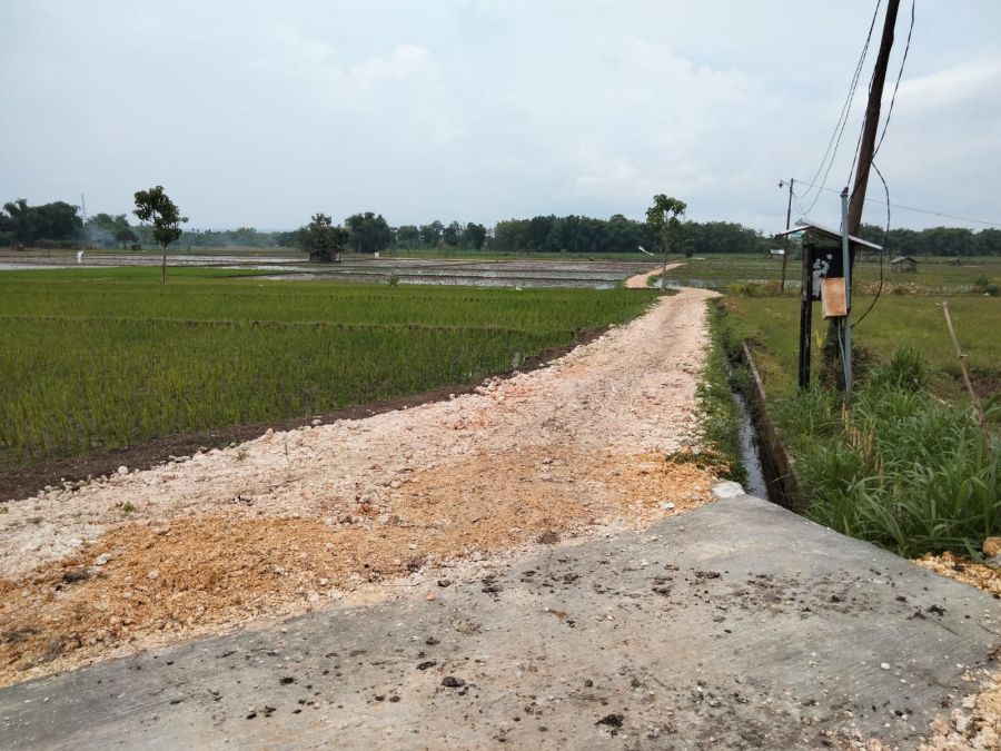 Warga Desa Gradin Merasa Senang JUT dan Saluran di Desanya Tingkatkan Perekonomian