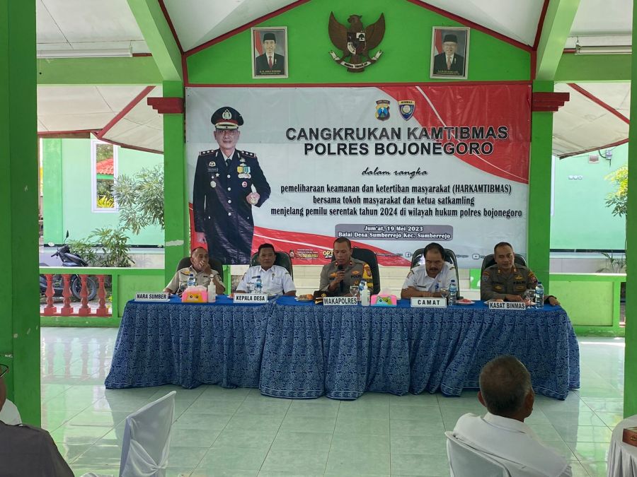 Warga Desa Sumberrejo Antusias Sampiakan Pendapat Kepada Wakapolres