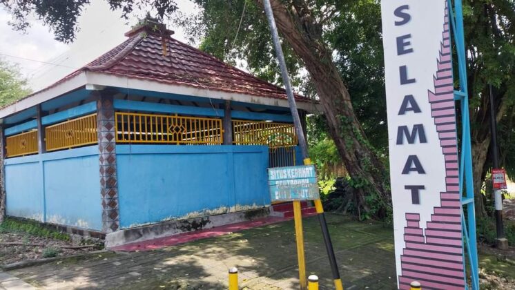 Wisata Religi Tiga Petilasan Pertapa Cikal Bakal Desa Ngunut