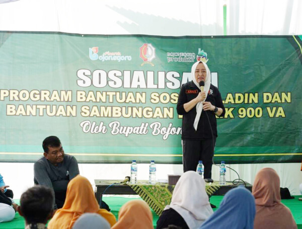Wujudkan Pemerataan Pembangunan, Pemkab Bojonegoro Beri Bantuan Bagi RTLH hingga Listrik Gratis