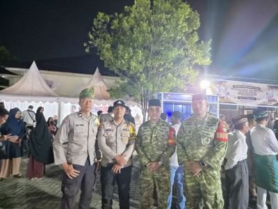 Danramil 03/Senapelan Bersama Babinsa Hadiri Pembukaan MTQ Kecamatan Payung Sekaki