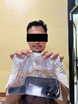 Polres Jepara Gagalkan Peredaran Sabu Dini Hari, Seorang Kurir Ditangkap di Kebun Pisang